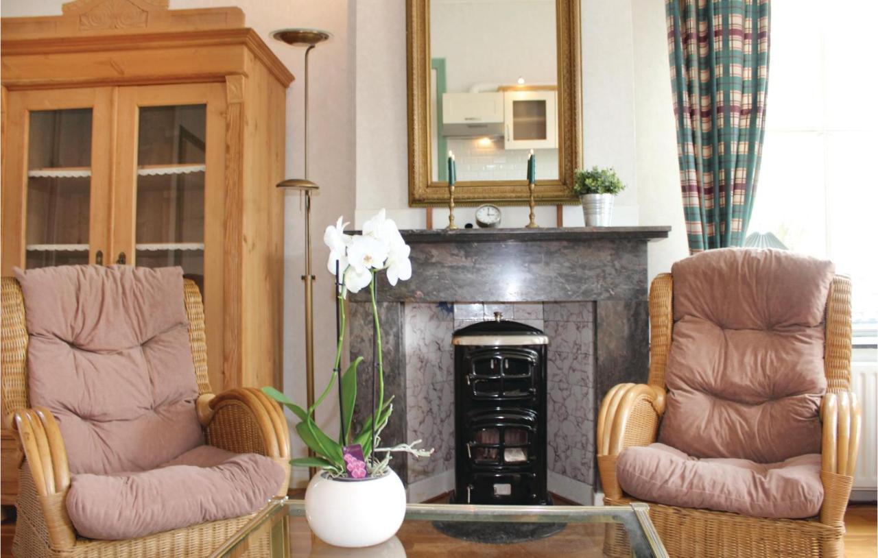 Cozy Apartment In Molkwerum With Wifi Exteriör bild